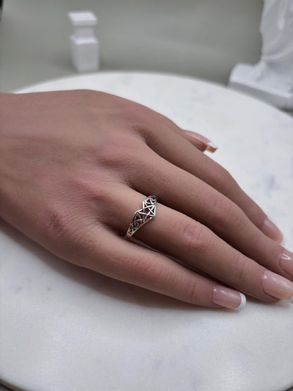 Sterling Silver Handmade Celtic Star Ring, Woven Knot Band, Minimalist Eternity Ring, Unisex Silver Jewelry, Gothic Vintage Style Ring
