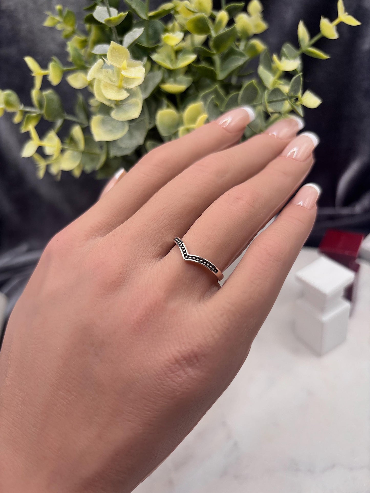 4mm 925 Sterling Silver Chevron Ring, Minimalist V Ring, Stacking Ring, Dainty Silver Band, Promise Ring for Her, Delicate Gift