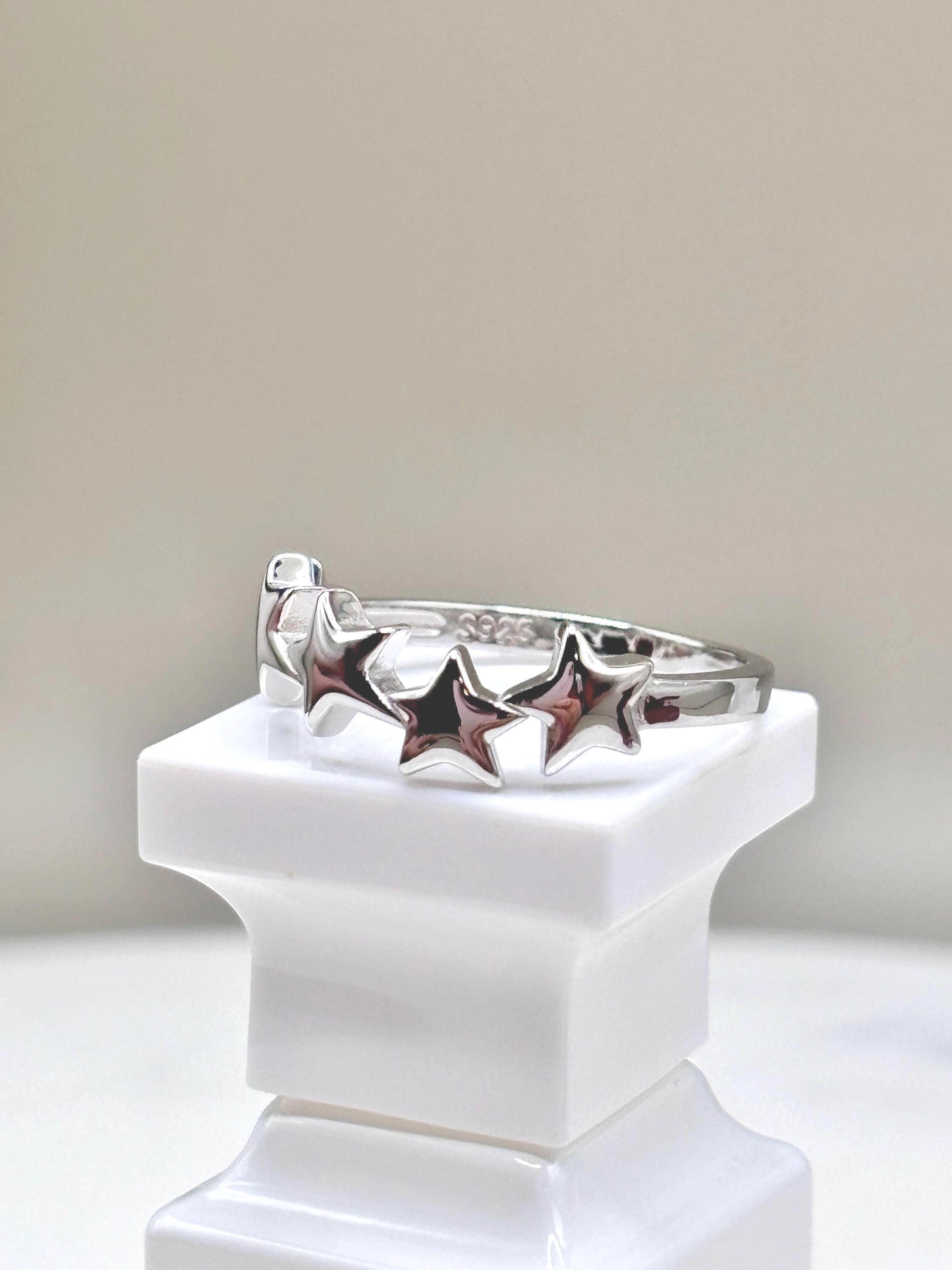 Star Ring Sterling Silver 925, Minimalist Star Band, Dainty Stackable Ring, Celestial Jewelry, Everyday Ring, Gift for Her