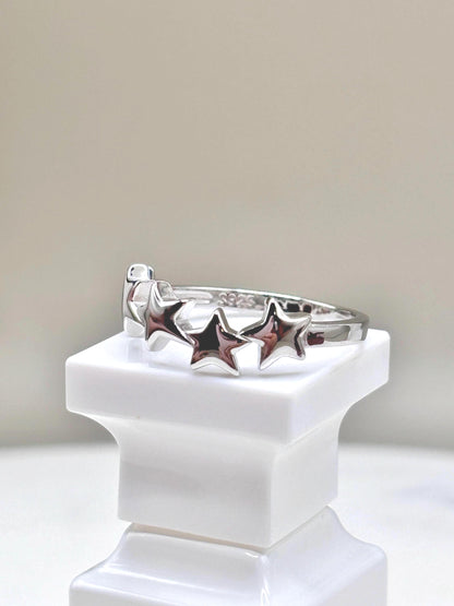Star Ring Sterling Silver 925, Minimalist Star Band, Dainty Stackable Ring, Celestial Jewelry, Everyday Ring, Gift for Her