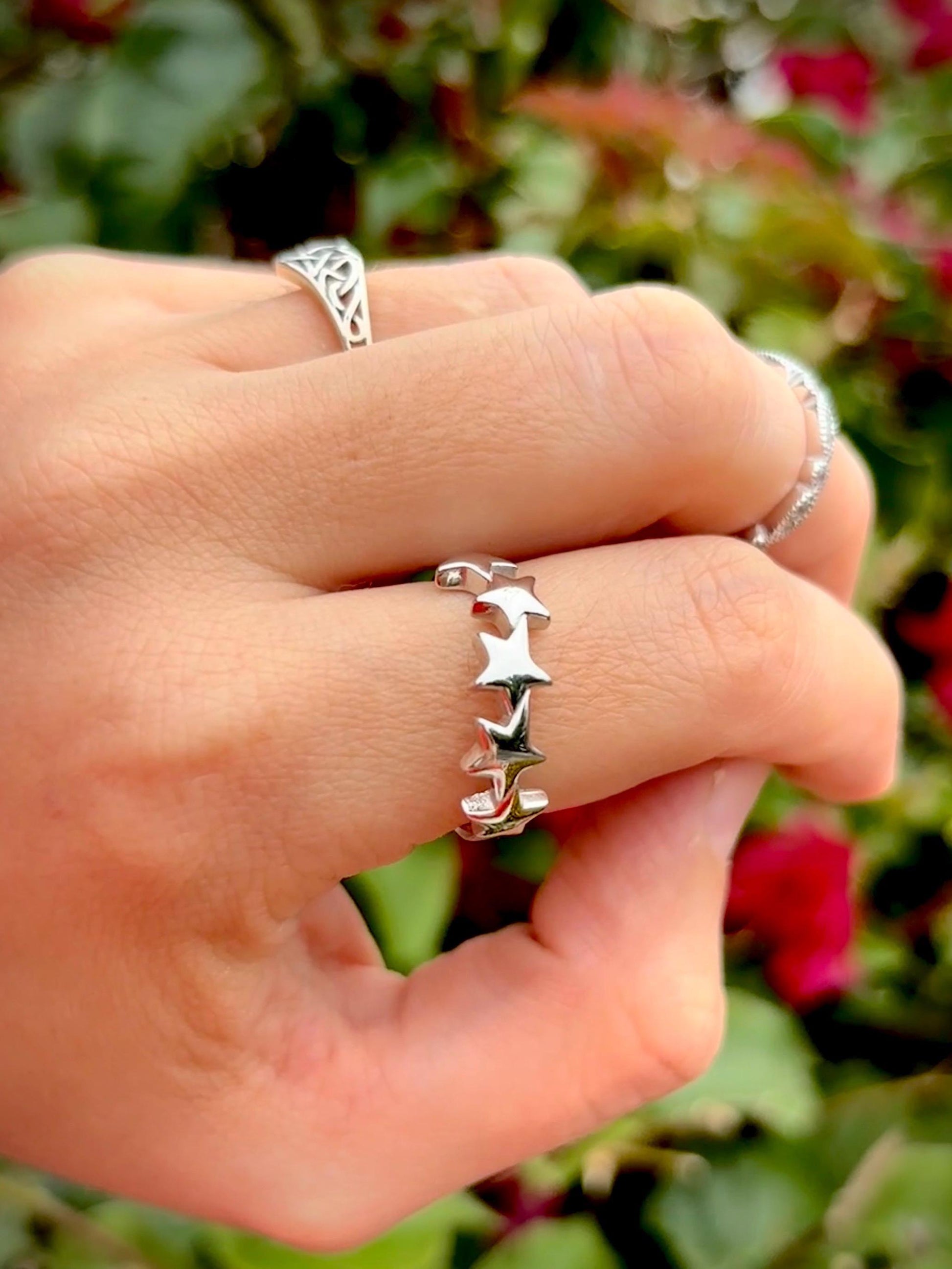 Star Ring Sterling Silver 925, Minimalist Star Band, Dainty Stackable Ring, Celestial Jewelry, Everyday Ring, Gift for Her