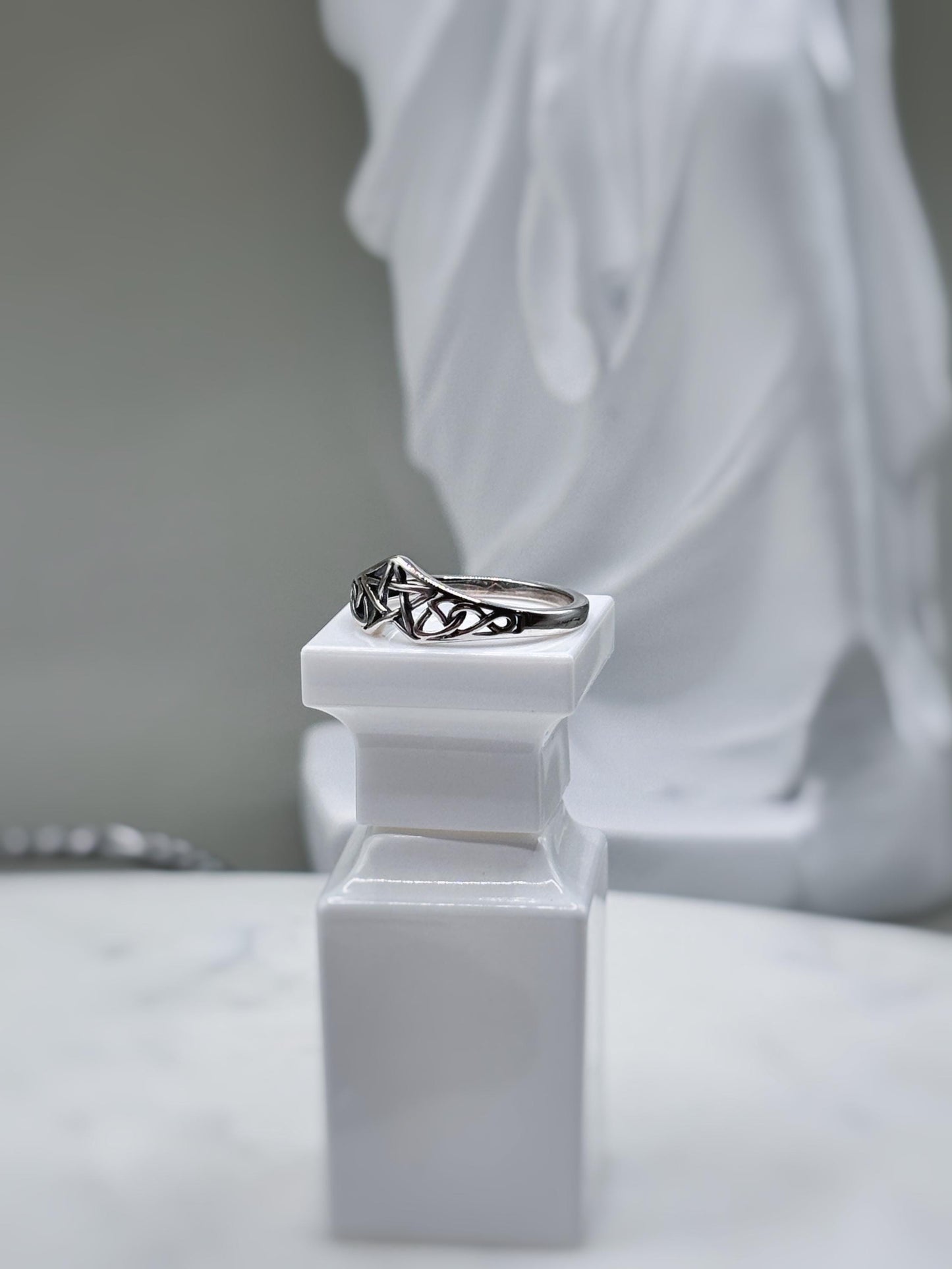 Sterling Silver Handmade Celtic Star Ring, Woven Knot Band, Minimalist Eternity Ring, Unisex Silver Jewelry, Gothic Vintage Style Ring