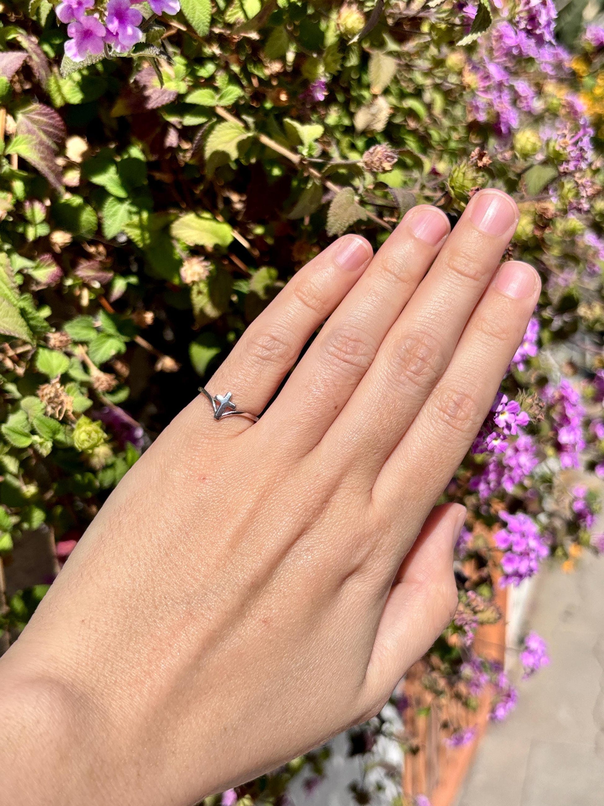 Cross Ring 925 Sterling Silver, Minimalist Christian Ring, Dainty Faith Ring, Religious Jewelry Gift for Her, Everyday Silver Ring