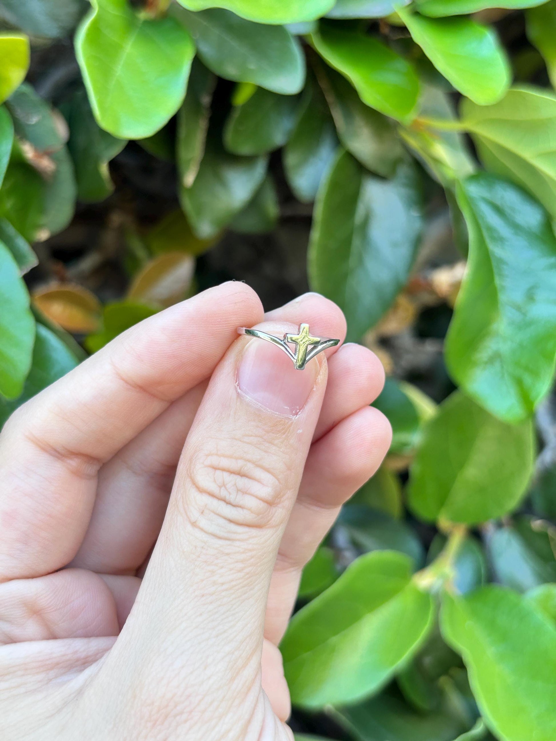 Cross Ring 925 Sterling Silver, Minimalist Christian Ring, Dainty Faith Ring, Religious Jewelry Gift for Her, Everyday Silver Ring