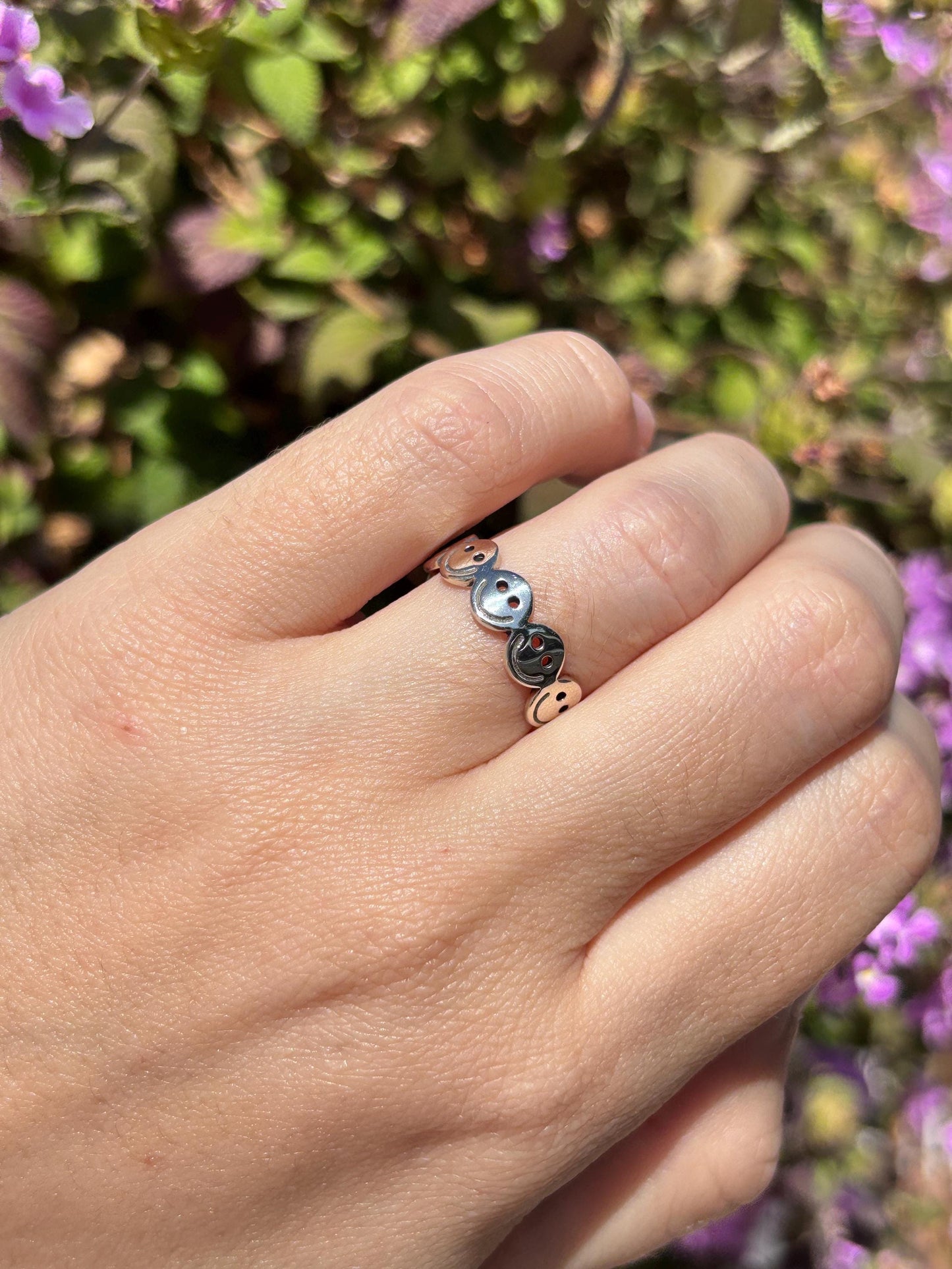 Smiley Face Ring 925 Sterling Silver, Y2K Happy Face Band, Emoji Ring, Cute Gen Z Jewelry, Trendy Stacking Ring Gift for Her