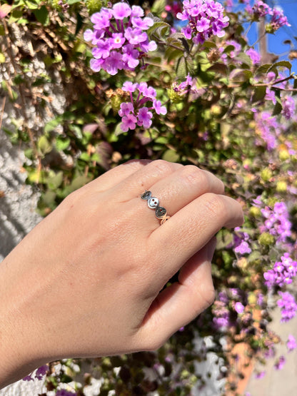 Smiley Face Ring 925 Sterling Silver, Y2K Happy Face Band, Emoji Ring, Cute Gen Z Jewelry, Trendy Stacking Ring Gift for Her