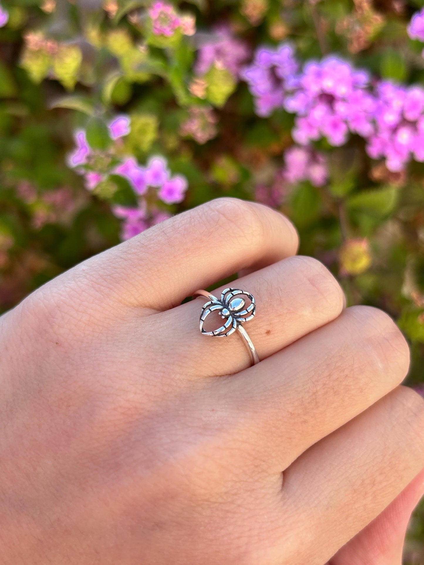 Spider Ring Sterling Silver, Tiny Spider Ring, Gothic Minimalist Ring, Oxidized 925 Silver Jewelry, Halloween Aesthetic Ring