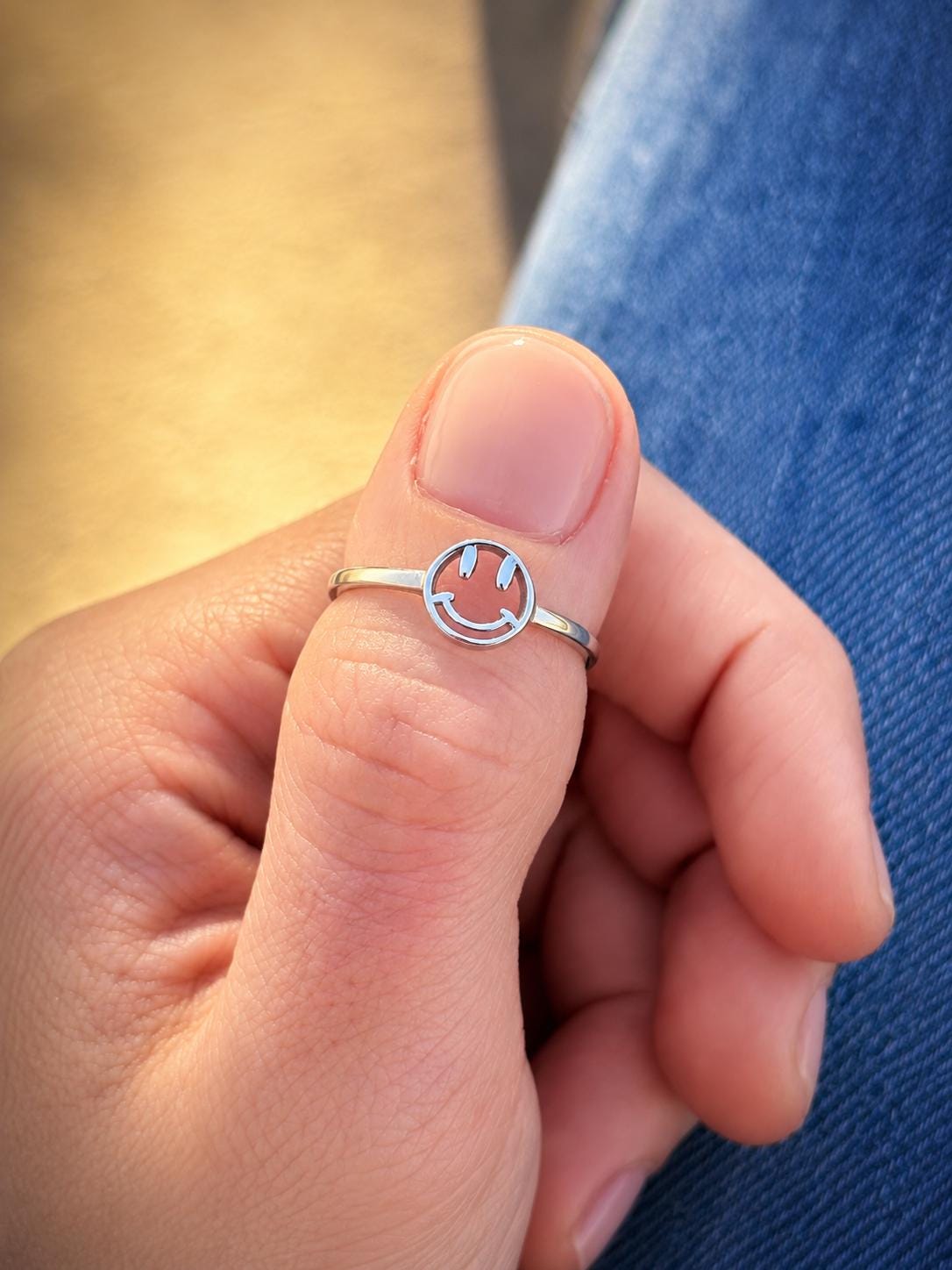 Handmade emoji ring, 925 sterling silver smiley face ring, minimalist happy face ring, cute everyday jewelry, positive gift for her