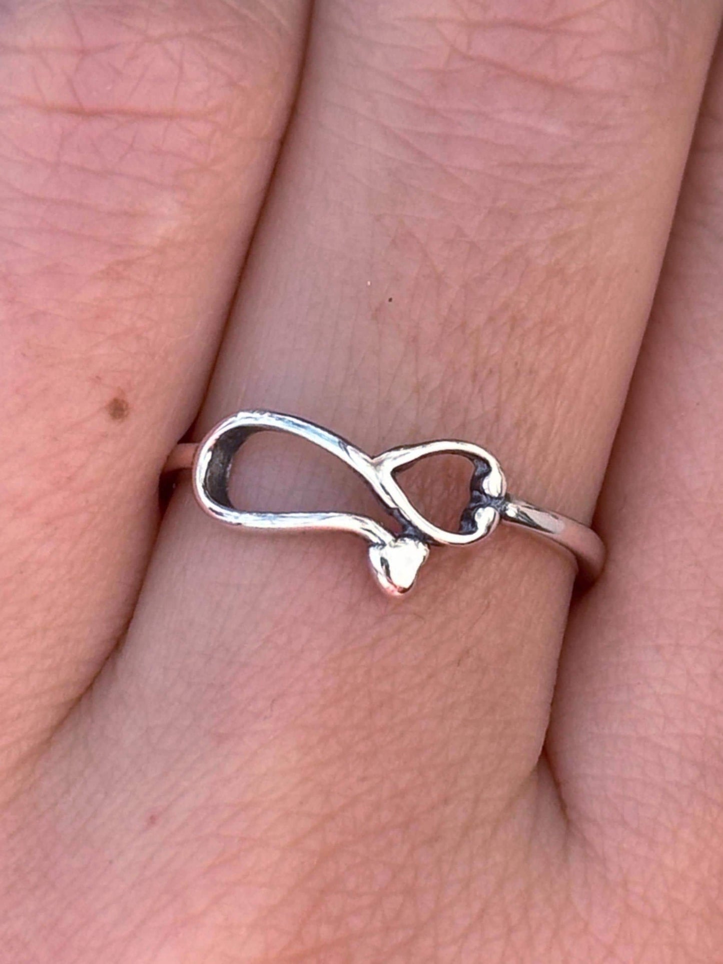 Stethoscope Heart Ring, Nurse Gift Ring, 925 Sterling Silver Medical Jewelry, Doctor RN CNA Gift, Minimalist Healthcare Ring, Physician Ring