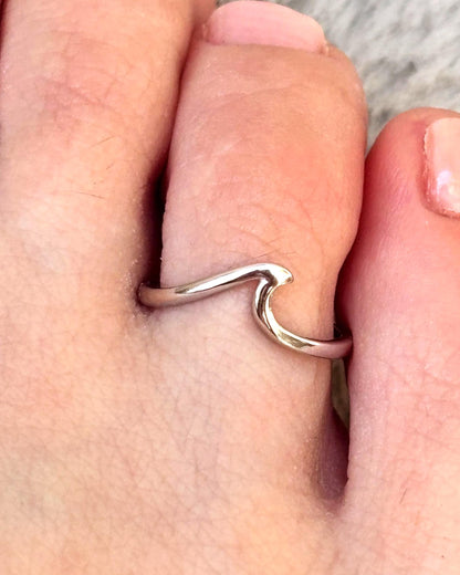 Wave Ring, 925 Sterling Silver Ring, Ocean Wave Ring, Minimalist Silver Ring, Beach Jewelry, Dainty Stacking Ring, Gift for Her