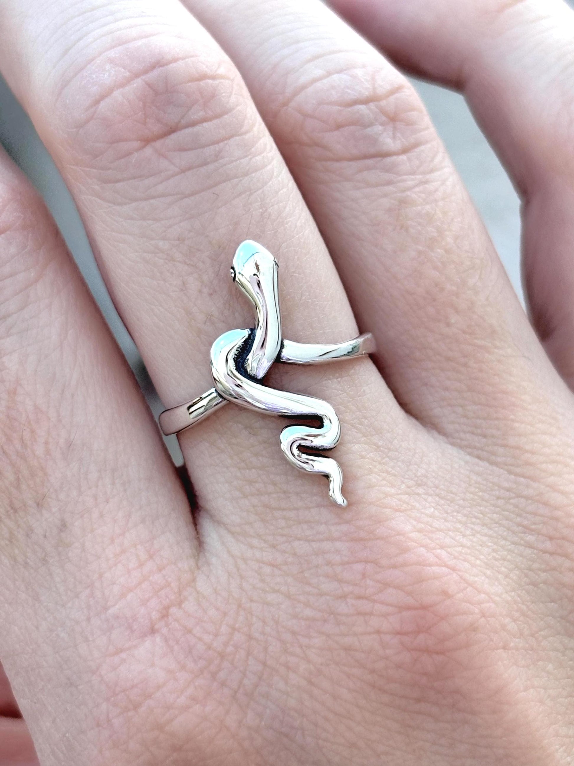 Sterling Silver Snake Ring, Serpent Ring, Snake Jewelry, Minimalist Snake Ring, Adjustable Silver Ring, Gothic Ring, Symbolic Jewelry