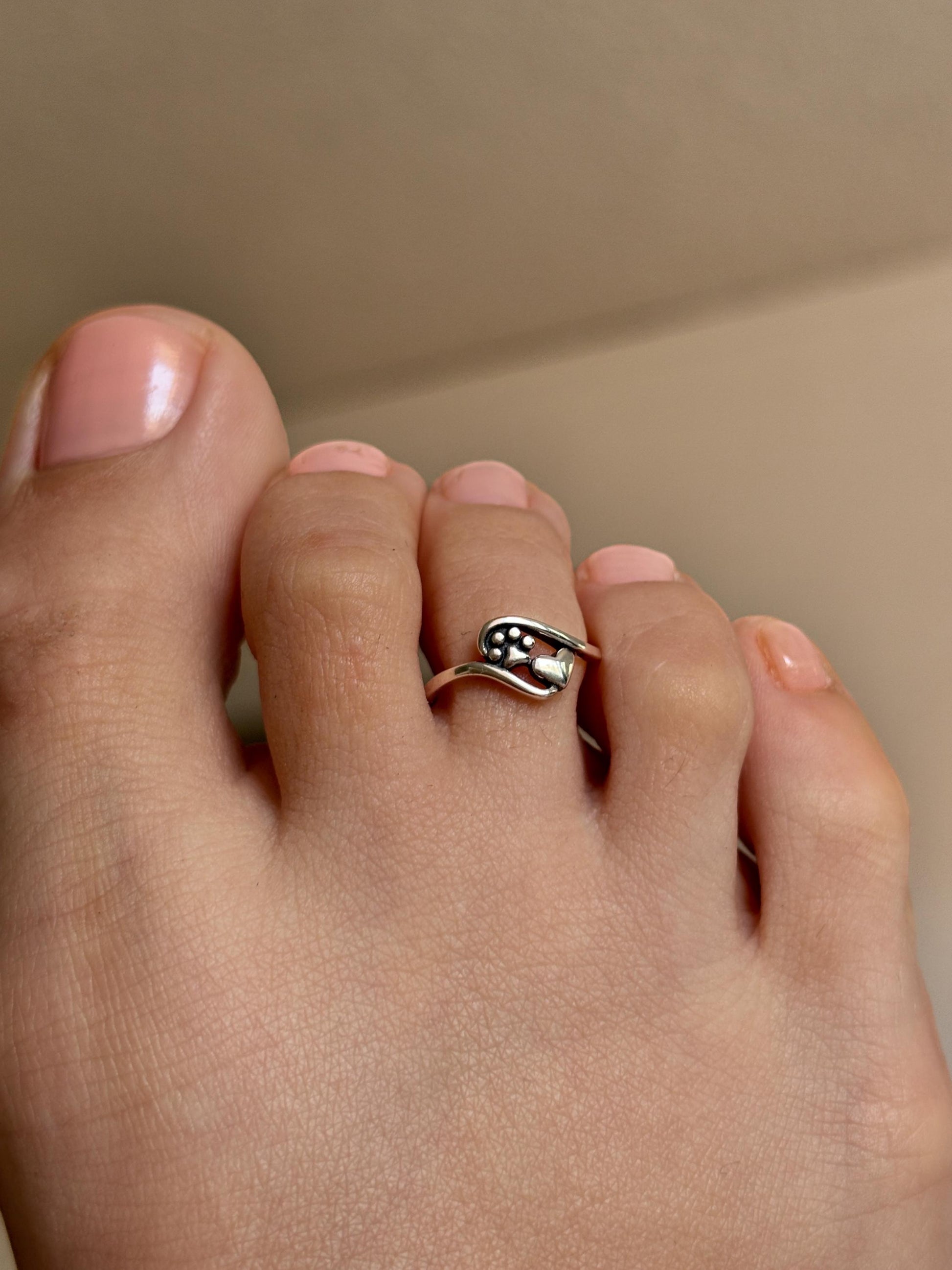 925 Sterling Silver Paw Print Toe Ring, Dog Lover Toe Ring, Cat Lover Jewelry, Adjustable Silver Toe Ring, Pet Memorial Gift, Summer Jewelry