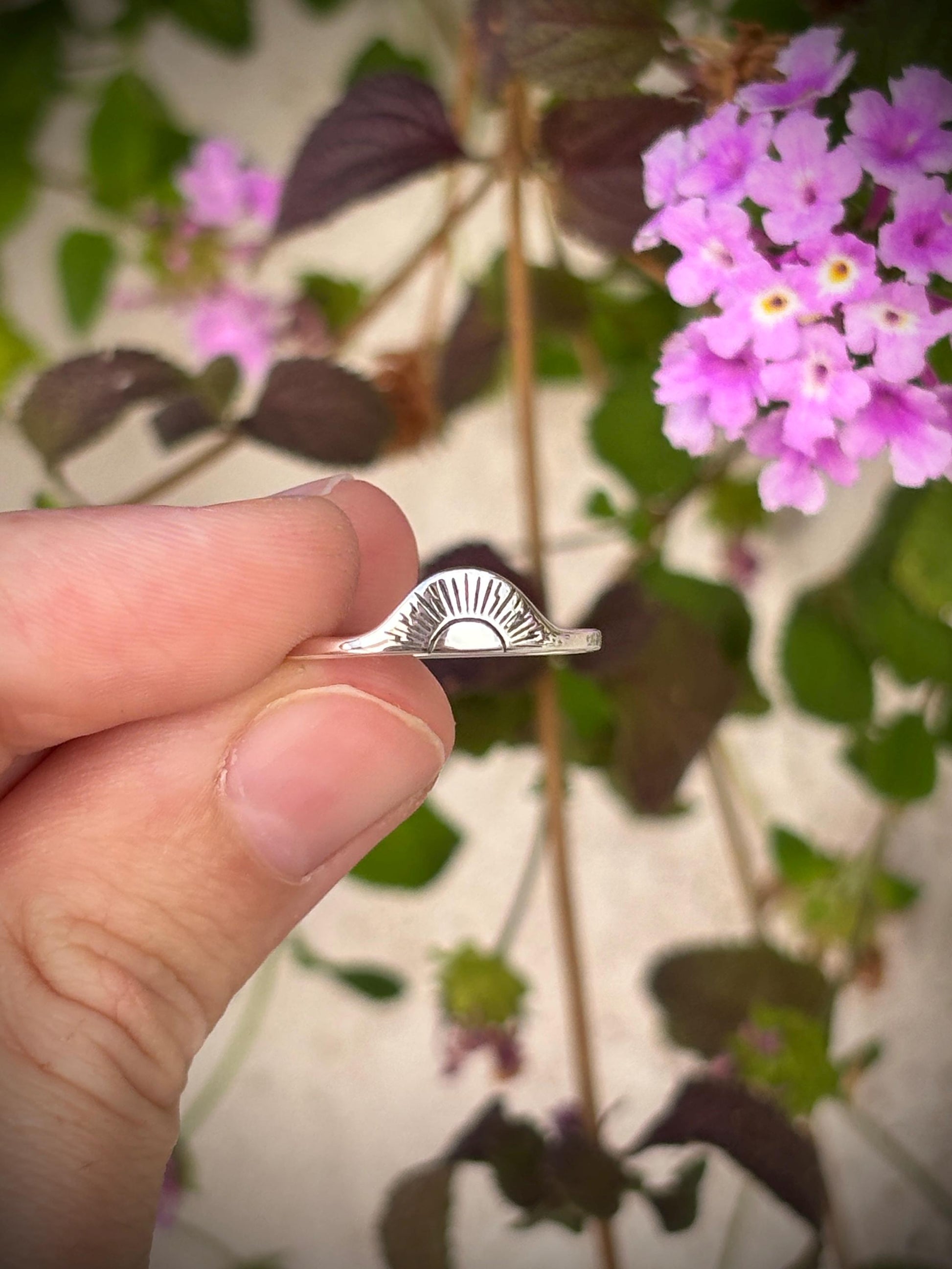 Sunburst Signet Ring 925 Sterling Silver, Minimalist Sunrise Ring, Celestial Jewelry, Handmade Everyday Ring, Boho Sun Silver Ring