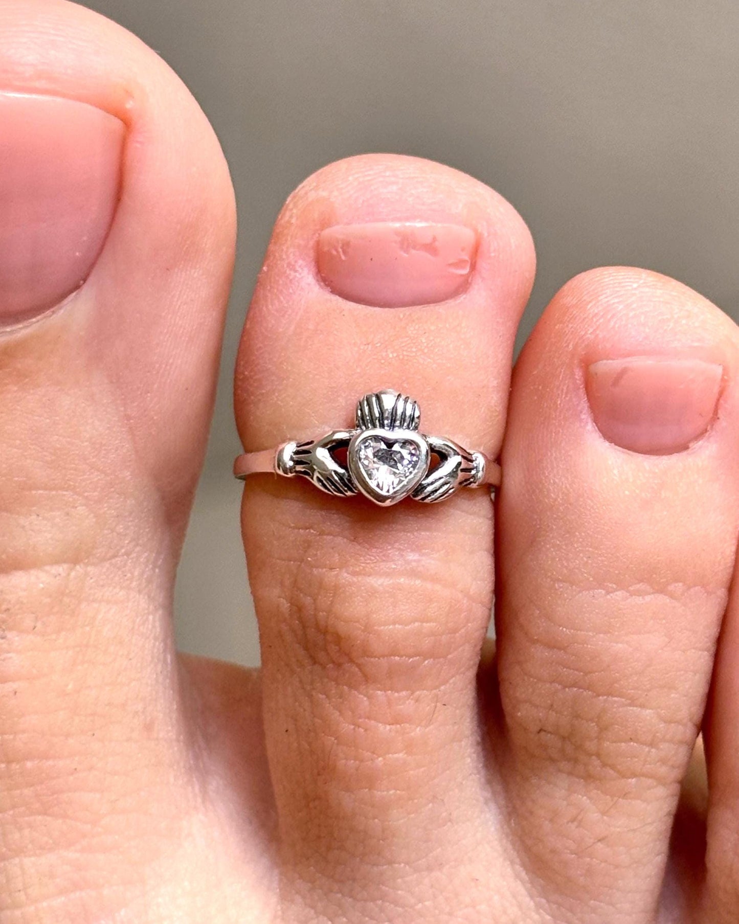 Claddagh Toe Ring, Sterling Silver Toe Ring, Heart Toe Ring, Celtic Love Ring, Adjustable Toe Ring, Promise Gift, Beach Jewelry
