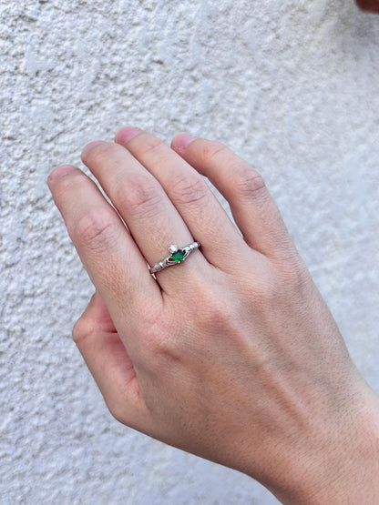 Claddagh Ring with Green Heart, Sterling Silver Claddagh Ring, Irish Promise Ring, Emerald Heart Ring, Celtic Jewelry, Friendship Love Ring