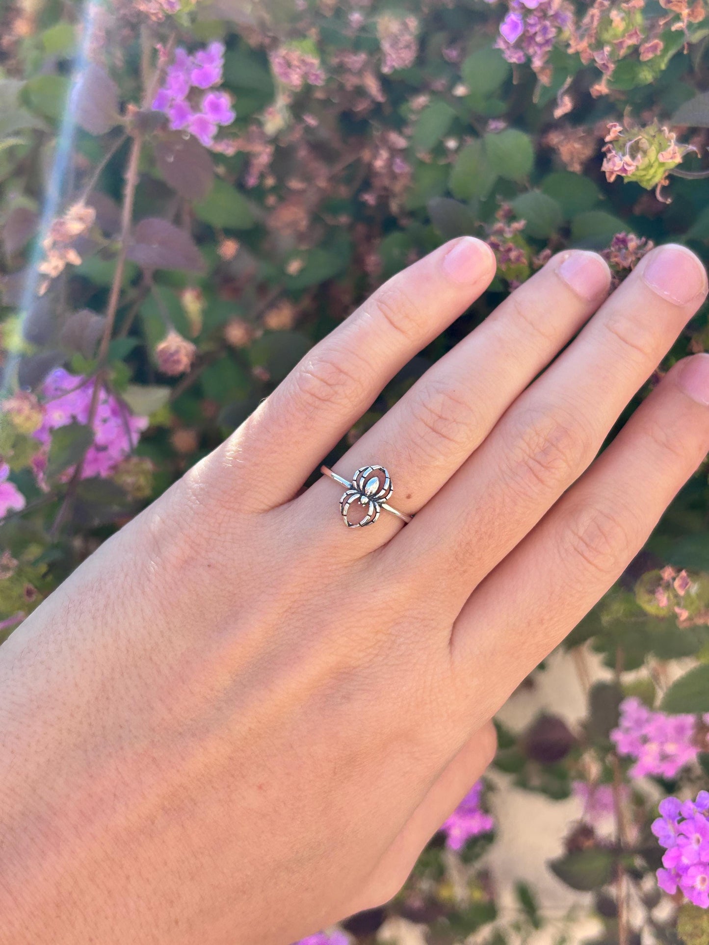 Spider Ring Sterling Silver, Tiny Spider Ring, Gothic Minimalist Ring, Oxidized 925 Silver Jewelry, Halloween Aesthetic Ring
