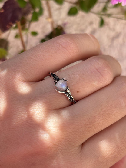 Moonstone Leaf Ring Sterling Silver, Nature Inspired Ring, Dainty Moonstone Ring, Minimalist Gemstone Ring, Woodland Jewelry