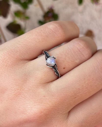 Moonstone Leaf Ring Sterling Silver, Nature Inspired Ring, Dainty Moonstone Ring, Minimalist Gemstone Ring, Woodland Jewelry