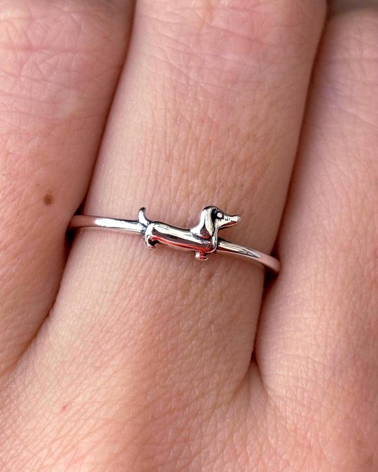 Dachshund Ring, Wiener Dog Ring, Sterling Silver Dog Lover Ring, Minimalist Pet Jewelry, Doxie Ring, Gift for Dog Mom