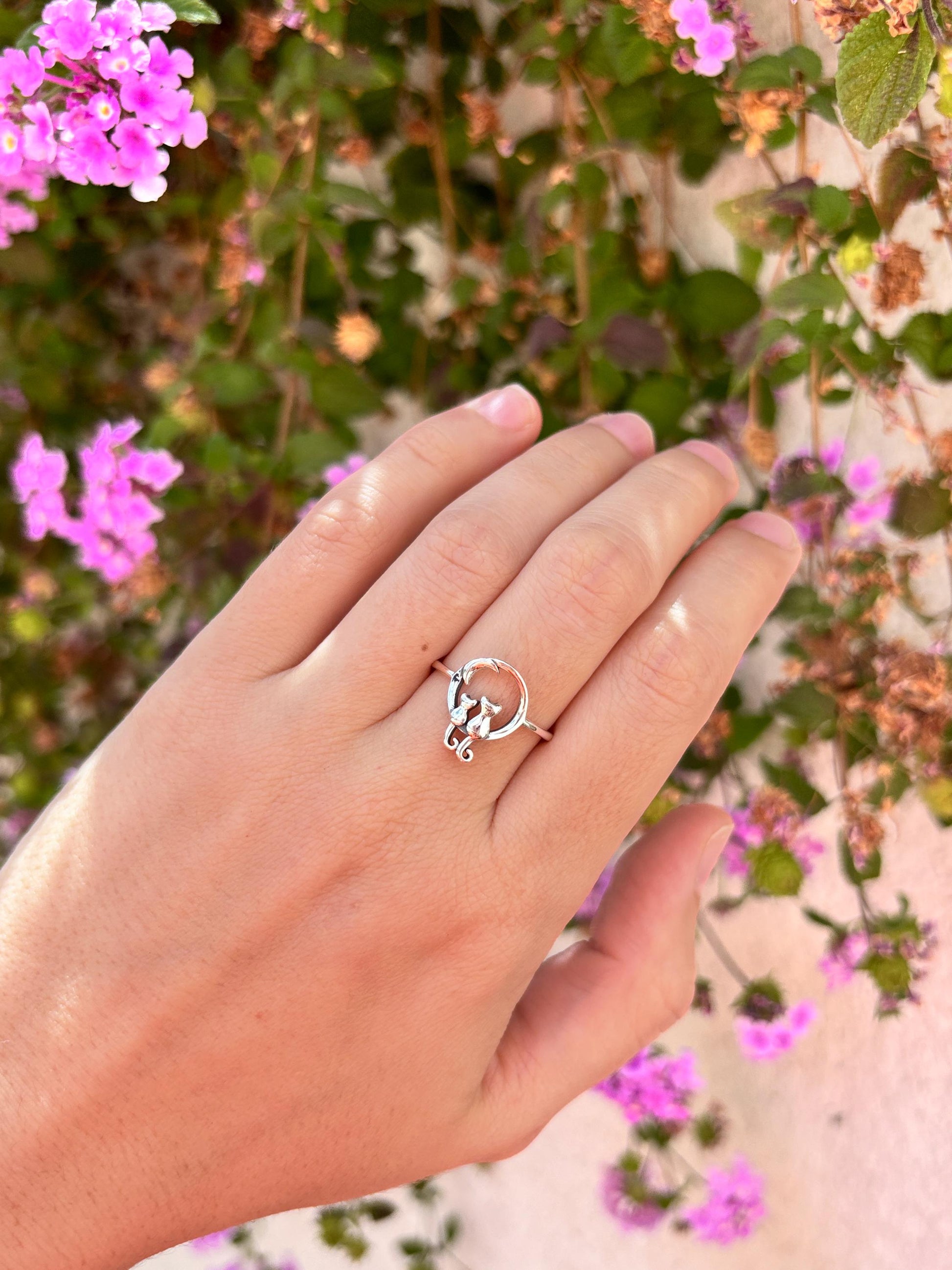 Cats on Moon Ring, Sterling Silver Cat Ring, Crescent Moon Ring, Cat Lover Gift, Minimalist Animal Jewelry, Oxidized 925 Silver Ring