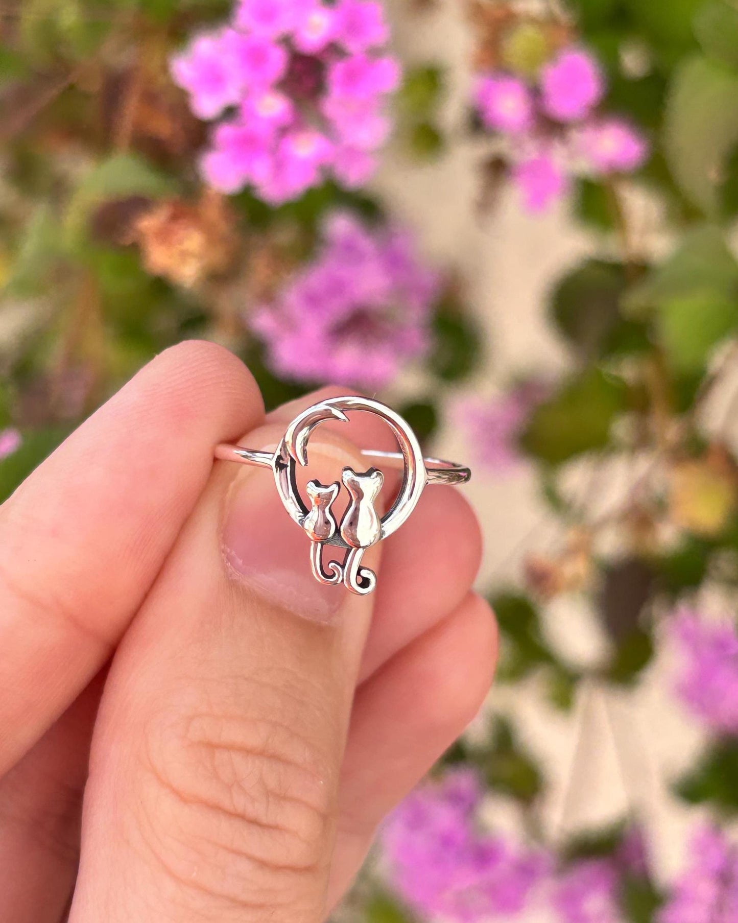 Cats on Moon Ring, Sterling Silver Cat Ring, Crescent Moon Ring, Cat Lover Gift, Minimalist Animal Jewelry, Oxidized 925 Silver Ring