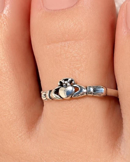 925 Silver Handmade Claddagh Toe Ring, Adjustable 925 Silver Toe Ring, Celtic Heart Toe Band, Dainty Beach Jewelry, Minimalist Summer Ring