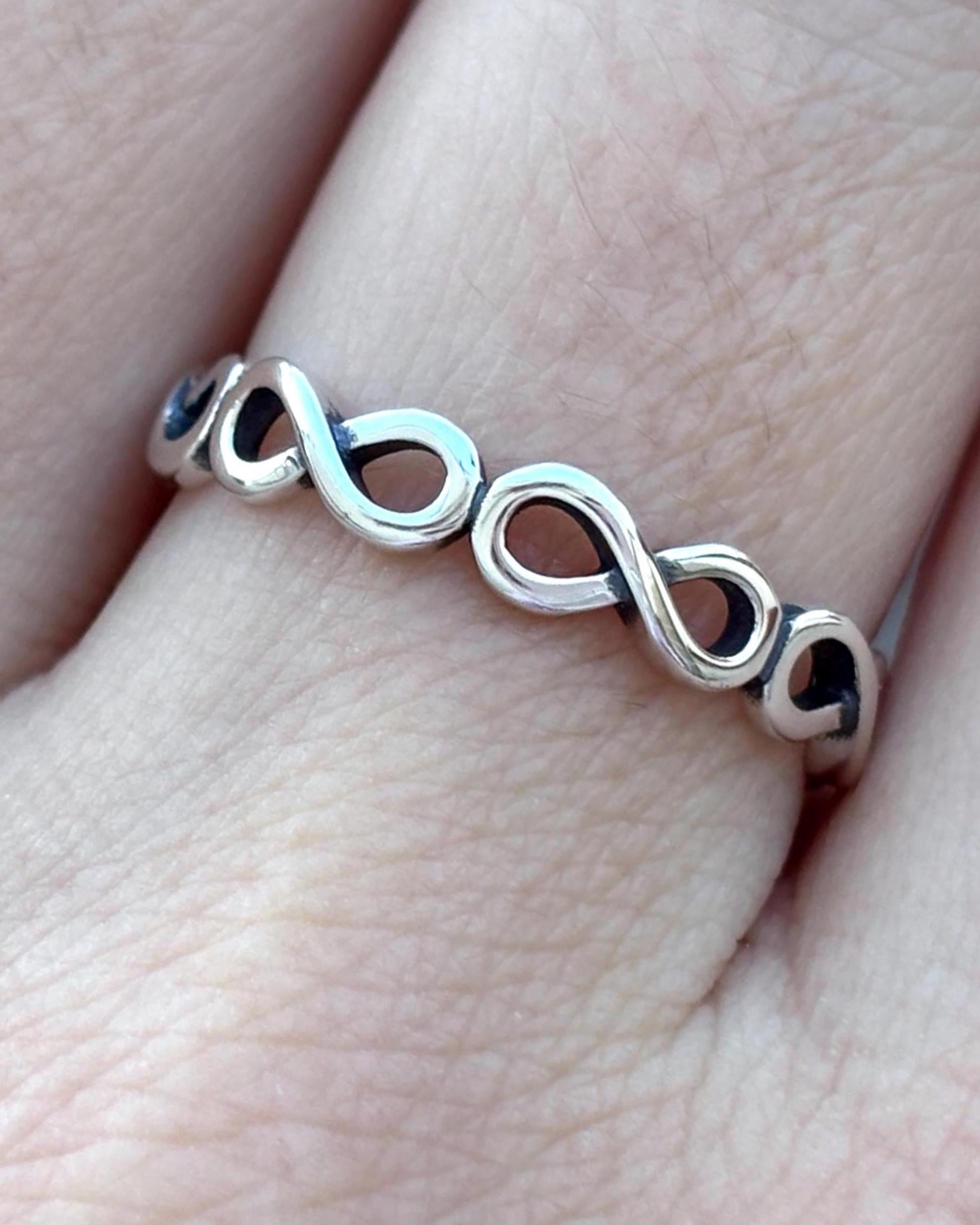Infinity Ring 925 Sterling Silver, Minimalist Infinity Band, Handmade Promise Ring, Dainty Stackable Ring, Symbolic Love Jewelry
