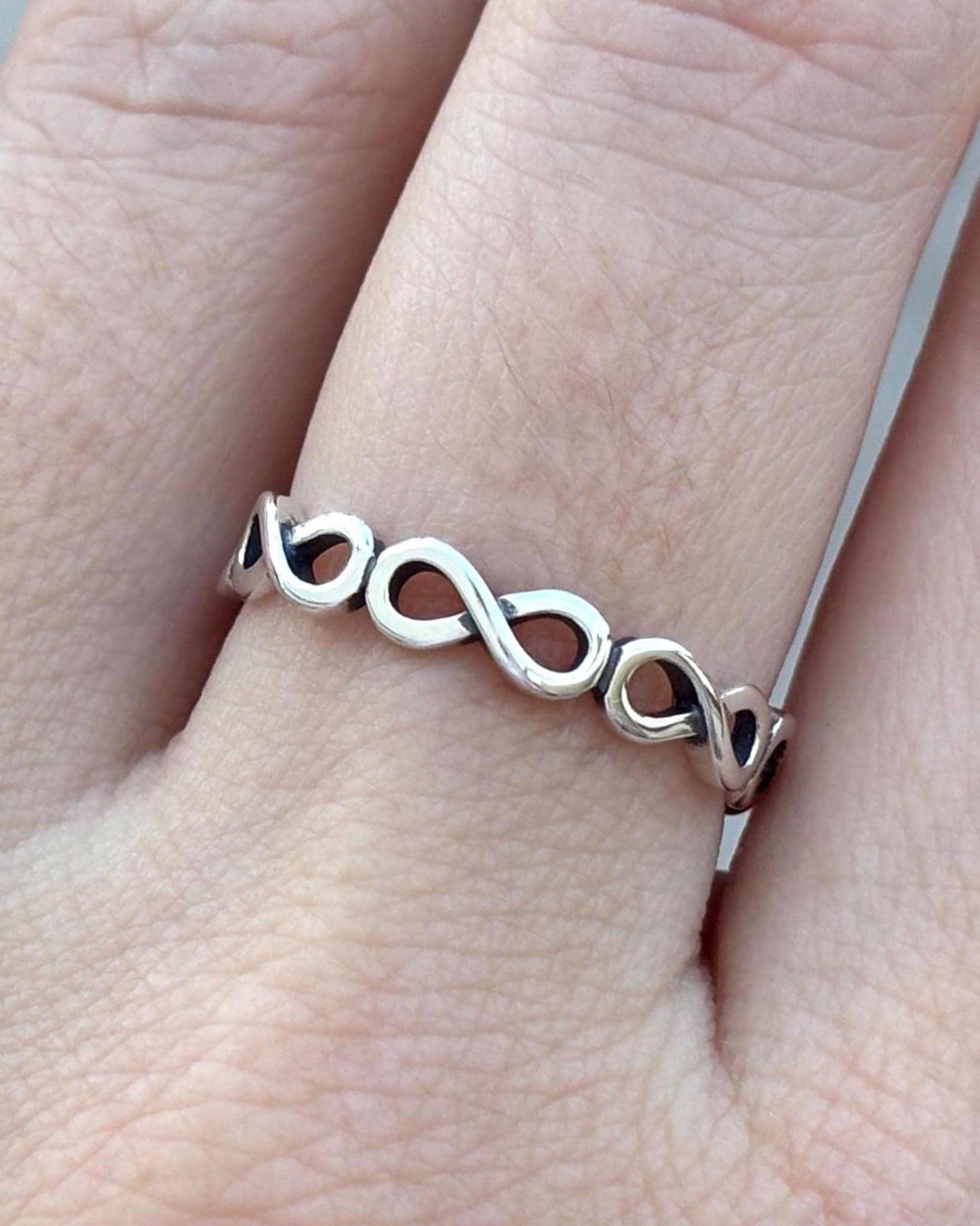 Infinity Ring 925 Sterling Silver, Minimalist Infinity Band, Handmade Promise Ring, Dainty Stackable Ring, Symbolic Love Jewelry
