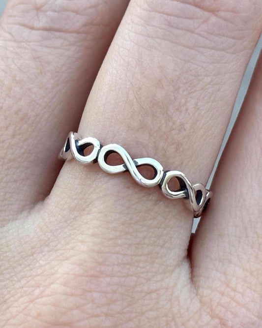 Infinity Ring 925 Sterling Silver, Minimalist Infinity Band, Handmade Promise Ring, Dainty Stackable Ring, Symbolic Love Jewelry
