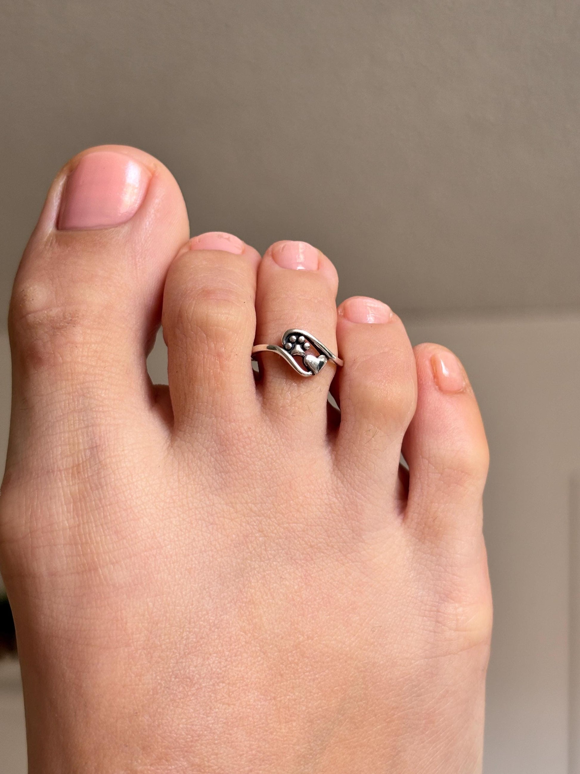925 Sterling Silver Paw Print Toe Ring, Dog Lover Toe Ring, Cat Lover Jewelry, Adjustable Silver Toe Ring, Pet Memorial Gift, Summer Jewelry