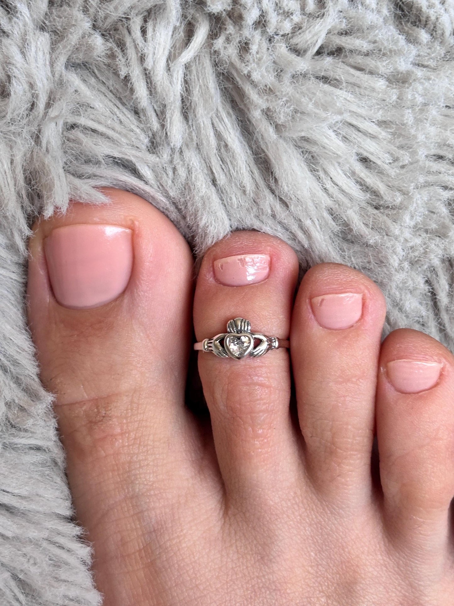 Claddagh Toe Ring, Sterling Silver Toe Ring, Heart Toe Ring, Celtic Love Ring, Adjustable Toe Ring, Promise Gift, Beach Jewelry