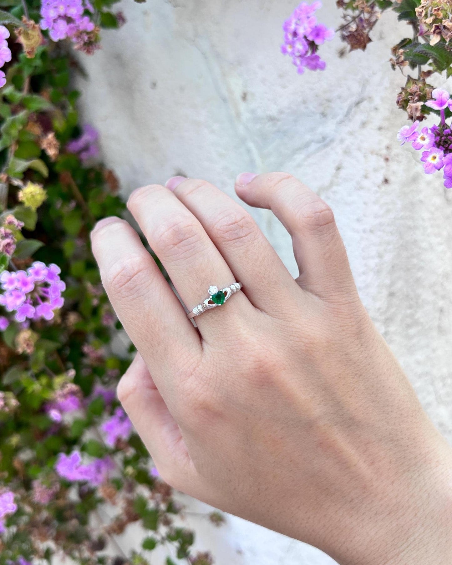 Claddagh Ring with Green Heart, Sterling Silver Claddagh Ring, Irish Promise Ring, Emerald Heart Ring, Celtic Jewelry, Friendship Love Ring