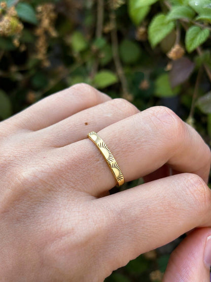 925 Sterling Silver Sun Ray Stacking Ring, Minimalist Engraved Band, Thin Stackable Ring, Geometric Silver Ring, Dainty Gift For Her