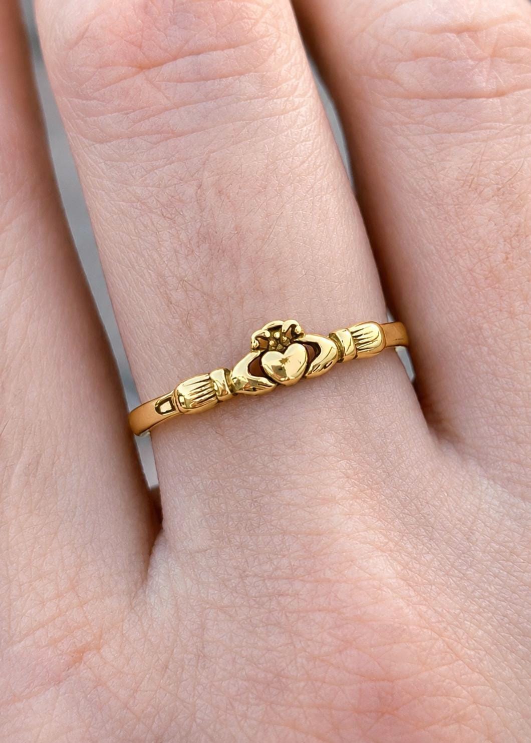 Sterling Silver Claddagh Ring, Irish Promise Ring, Celtic Love Ring, Friendship Ring, Heart Hands Crown Ring, Gift for Her
