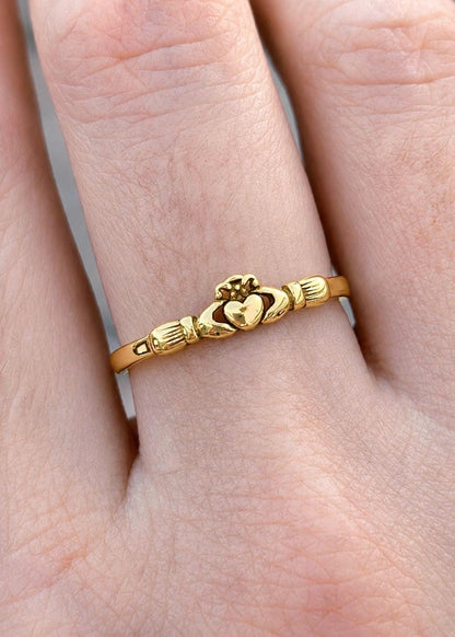 Sterling Silver Claddagh Ring, Irish Promise Ring, Celtic Love Ring, Friendship Ring, Heart Hands Crown Ring, Gift for Her