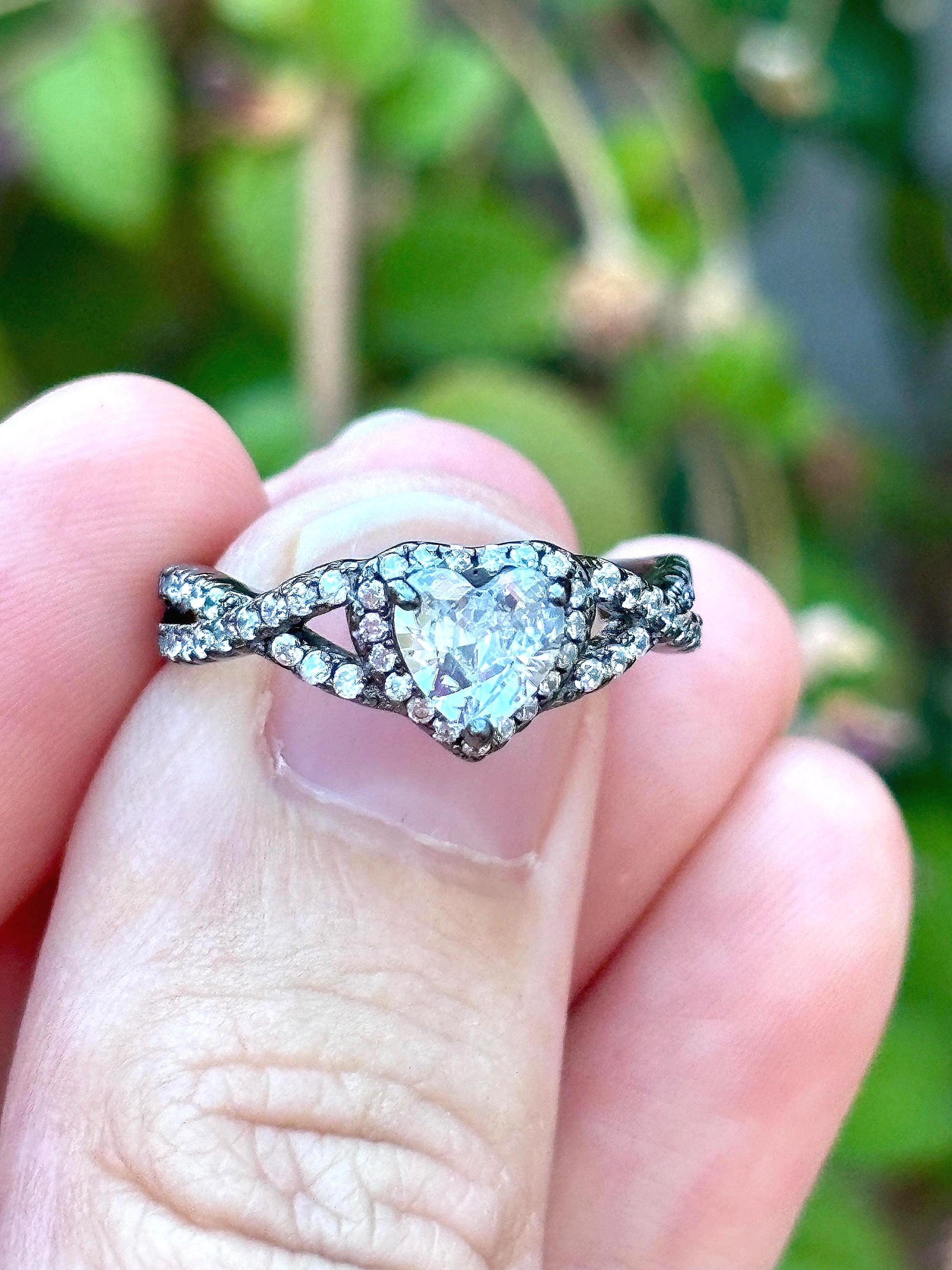 925 Sterling Silver Heart Ring, Diamond CZ Heart Ring, Bypass Promise Ring, Romantic Engagement Ring, Twisted Band, Gift for Her