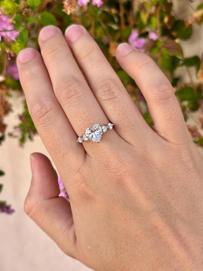 Five Heart Diamond CZ Ring, 925 Sterling Silver Heart Ring, Promise Ring for Women, Romantic Anniversary Gift, Dainty Silver Ring