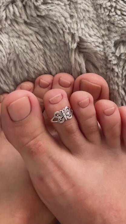 Sterling Silver Butterfly Toe Ring, Adjustable 925 Silver Toe Ring, Butterfly Toe Band, Dainty Beach Jewelry, Summer Foot Ring