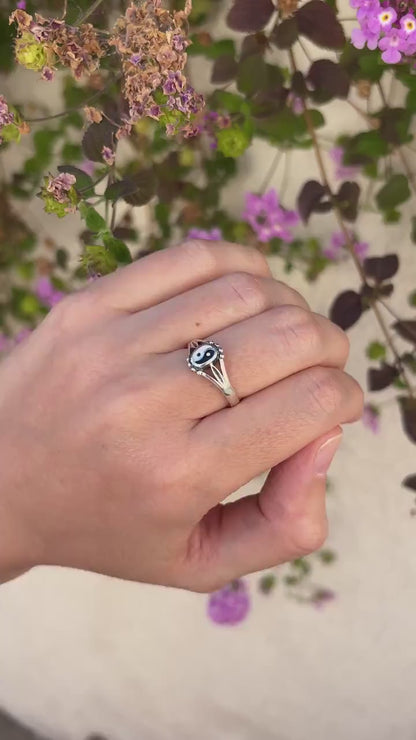 Yin Yang Ring, Sterling Silver Balance Ring, Spiritual Jewelry, Harmony Symbol Ring, Zen Ring, Meaningful Gift for Her